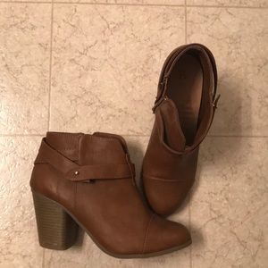 Lauren Conrad ankle booties